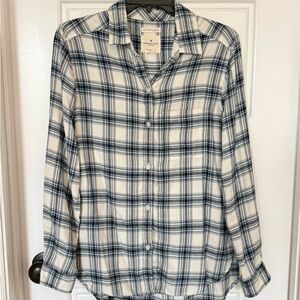 American Eagle Outfitters Blue Plaid Shirt